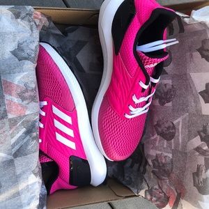 Girls running sneakers